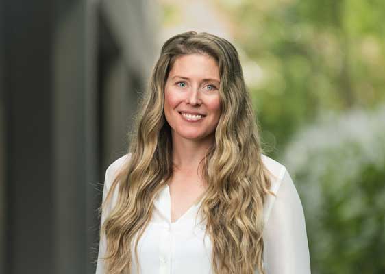 Dr Shannon Gray Dr Shannon Gray