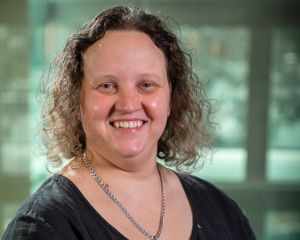 Dr Cris Cuthbertson