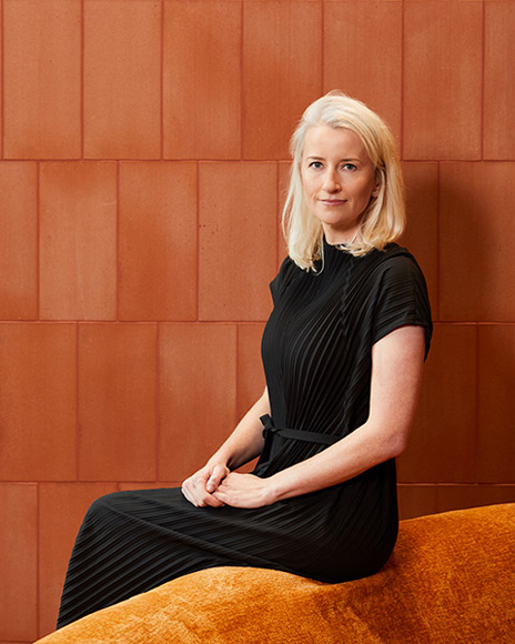 https://www.monash.edu/__data/assets/image/0003/4101618/Monique-Woodward-580px.jpg