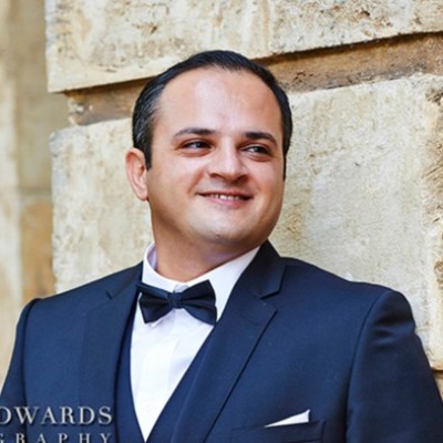 Hossein Asadi