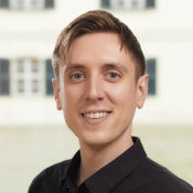 Dr Gregor Zens