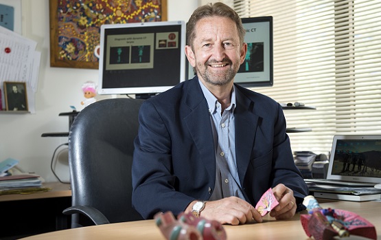 Professor Phil Bardin's work shows high-dose steroids don't prevent asthma flare-ups
