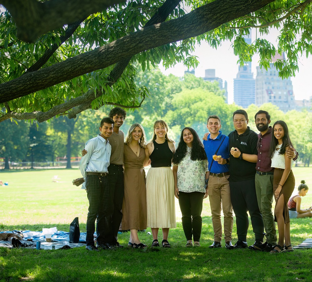 Two GDP scholars and a senior alumni in the US