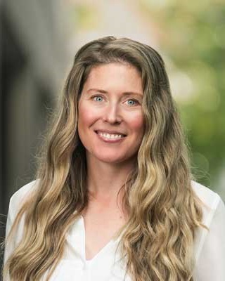 Dr Shannon Gray