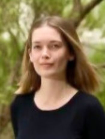 Dr Molly Johnston
