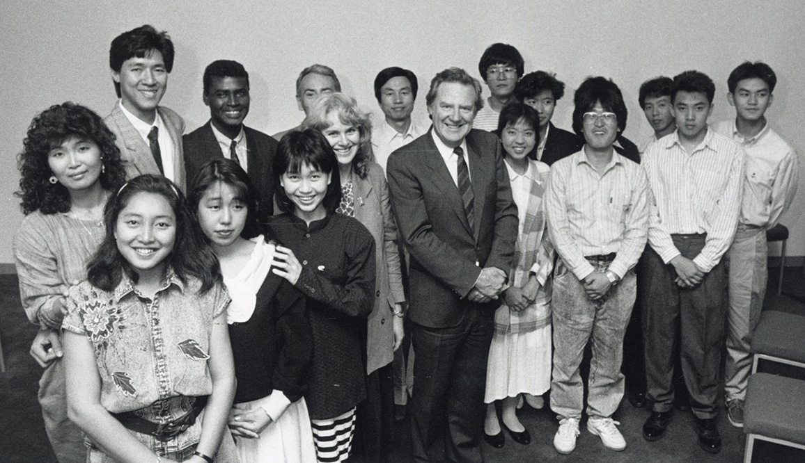 VC Professor Logan with overseas students 1989