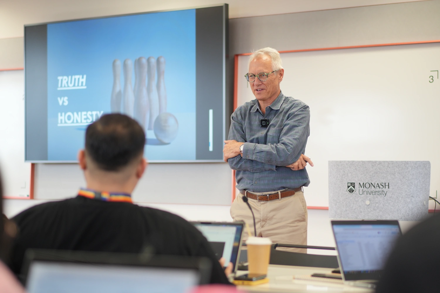 chris-schueler-delivering-masterclass-monash-indonesia