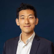 R. Jisung Park alt