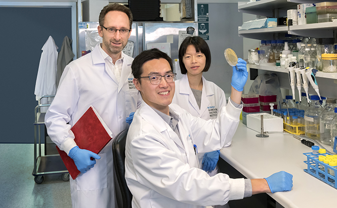 Professor Anton Peleg with Dr Jhih-Hang Jiang and Dr Hsin-Hui Shen.