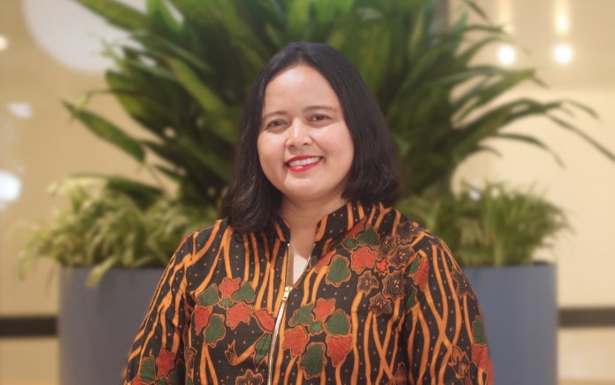Dr. Eka Permanasari profile