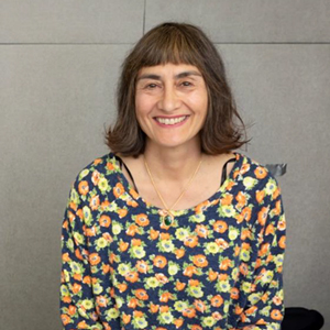 Dr Diane Kraal