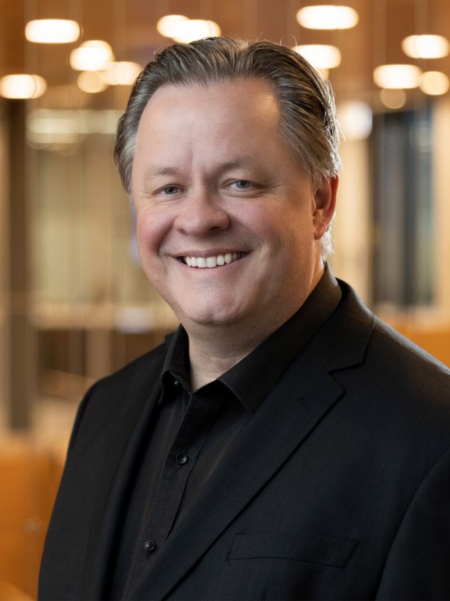 Professor Lucas Walsh