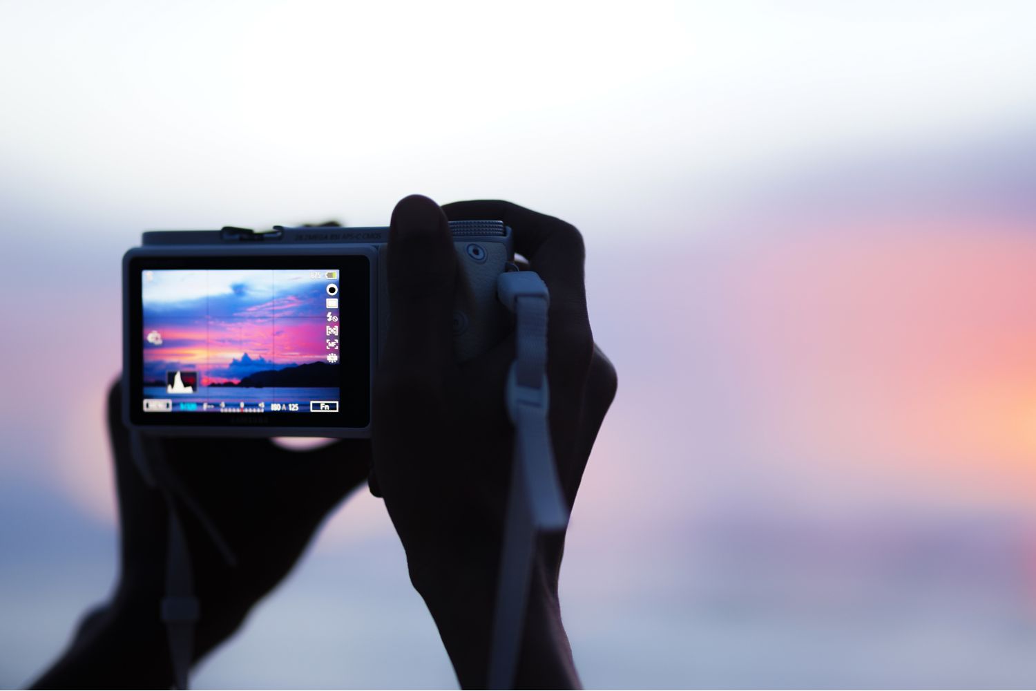 camera-shooting-sunset