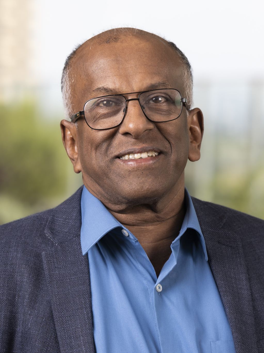 Associate Professor Paul Thambar