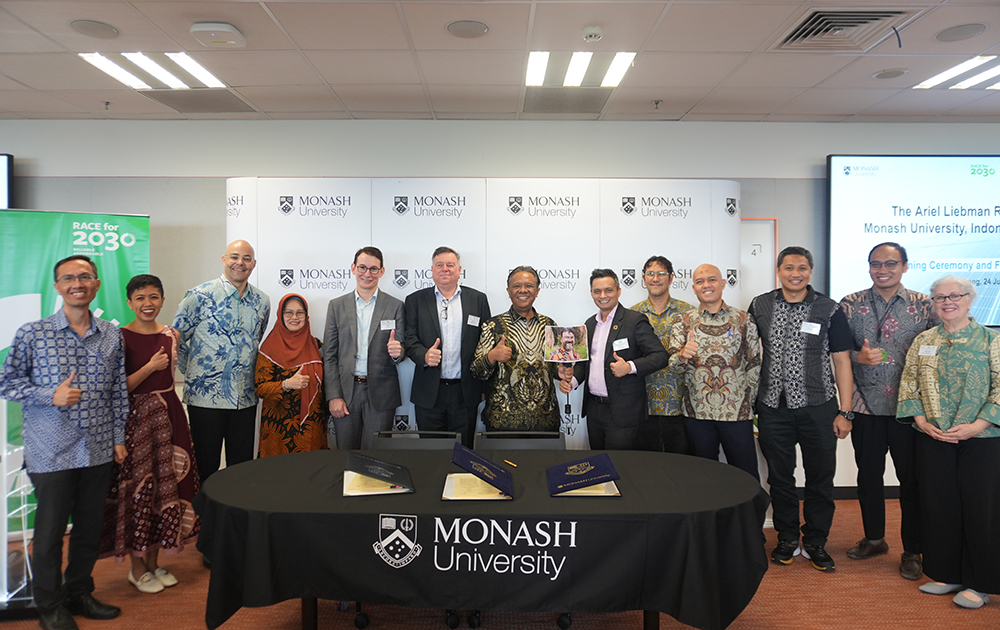 Launch attendees left to right: Dr Ivan Butar, Tantia Dian Permata Indah, Prof Matthew Nicholson, Dr Bill Lilley, Dr Neil Horrocks, Yusuf Didi Setiarto, Shreejan Pandey, Dr Tri Desmana Rachmilda, Ignatius Rendroyoko, Prof M Bachtiar Nappu, Prof Taufiq Asyhari, Prof Jane M Jacobs