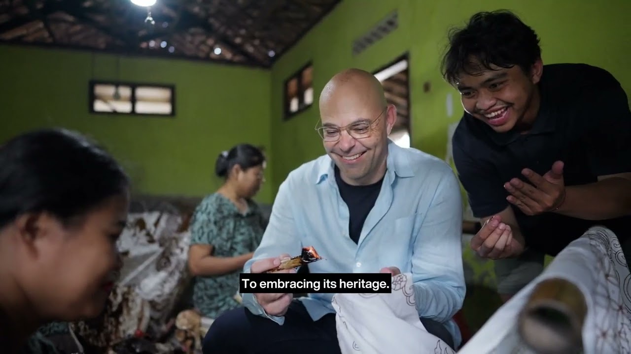 monash-batik-video-thumbnail