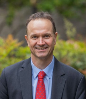 Ian Burnett