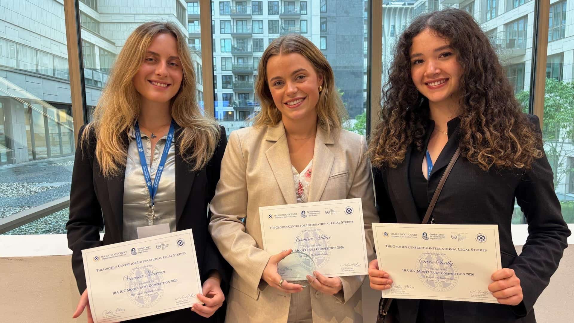Vanessa Marcon, Jasmine Millar, Sara Scully