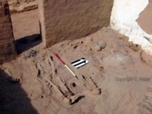 Upper burials in Room 2 with ceramic artefacts associated.