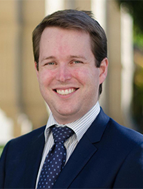 Dr Gordon Leslie