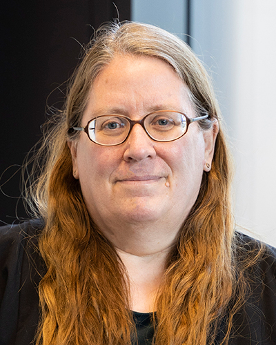 Dr Viviane Frings