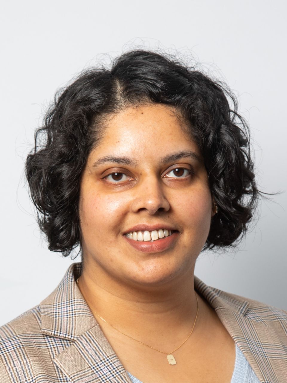 Dr Nilushi Karunaratne