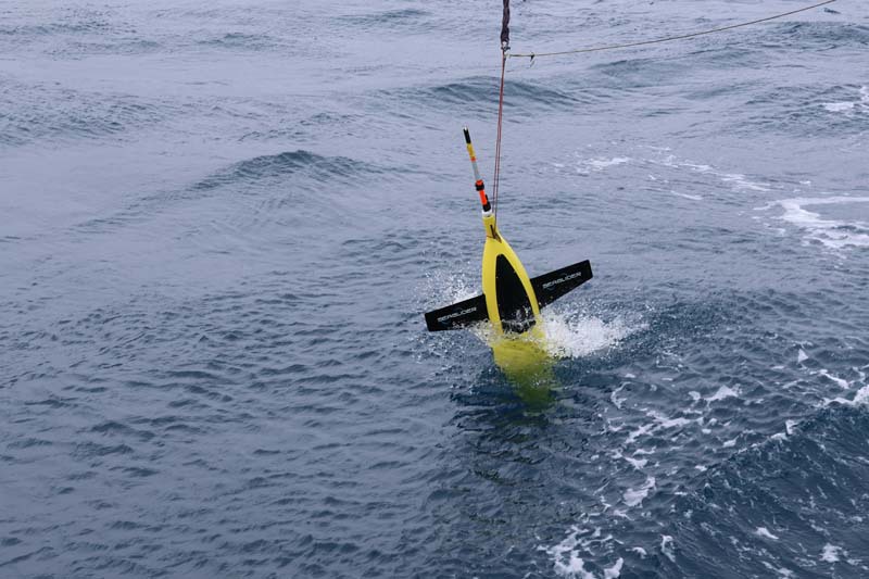 Autonomous deep-sea ocean glider in ocean