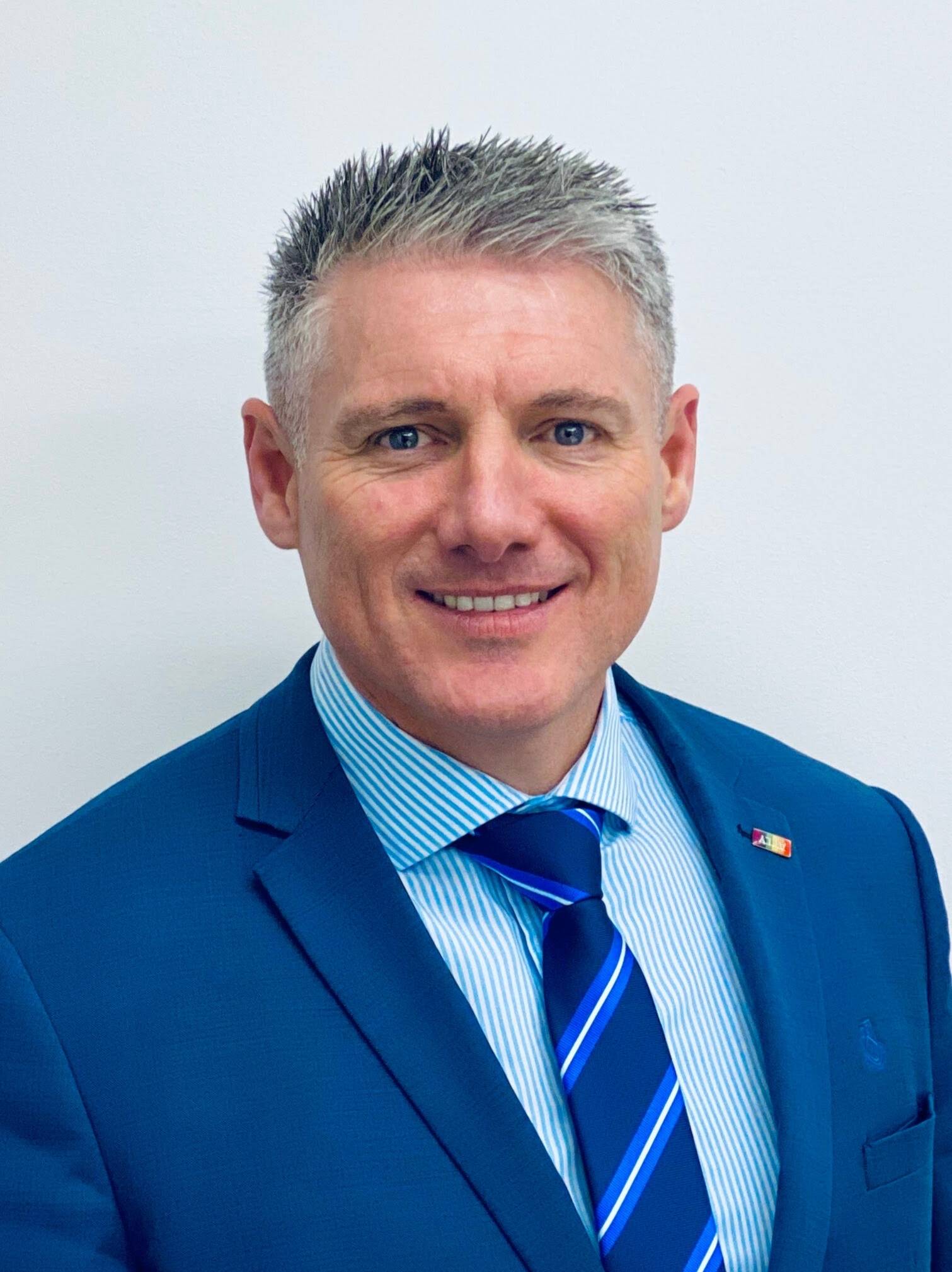 Chris Henderson