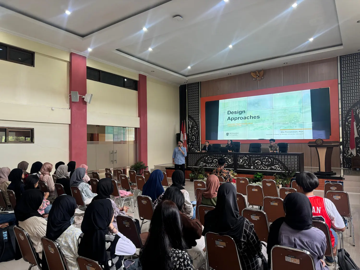 pandu-purwandaru-opens-guest-lecture-session