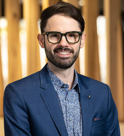 Dr Luke Robinson