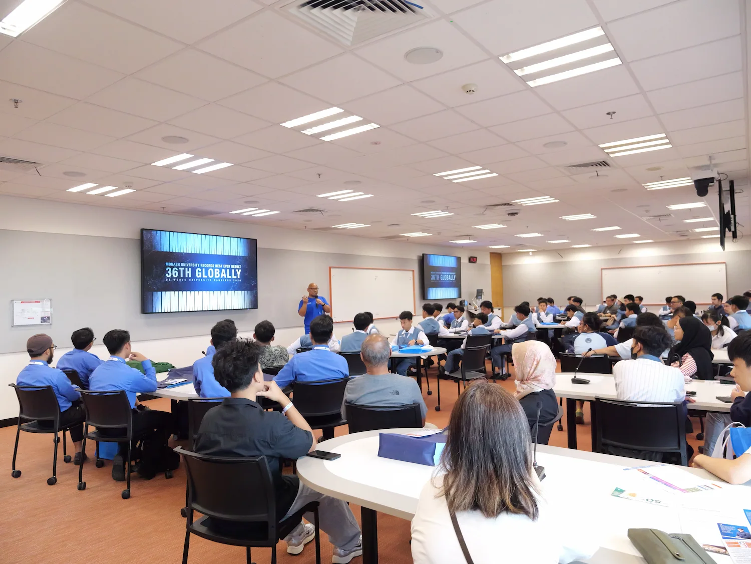 bachelor-open-day-monash-indonesia-participants1