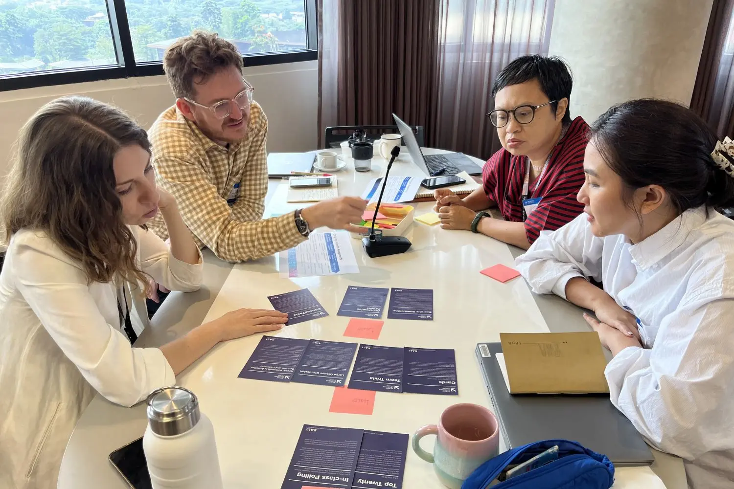 teaching-excellence-program-group-discussion