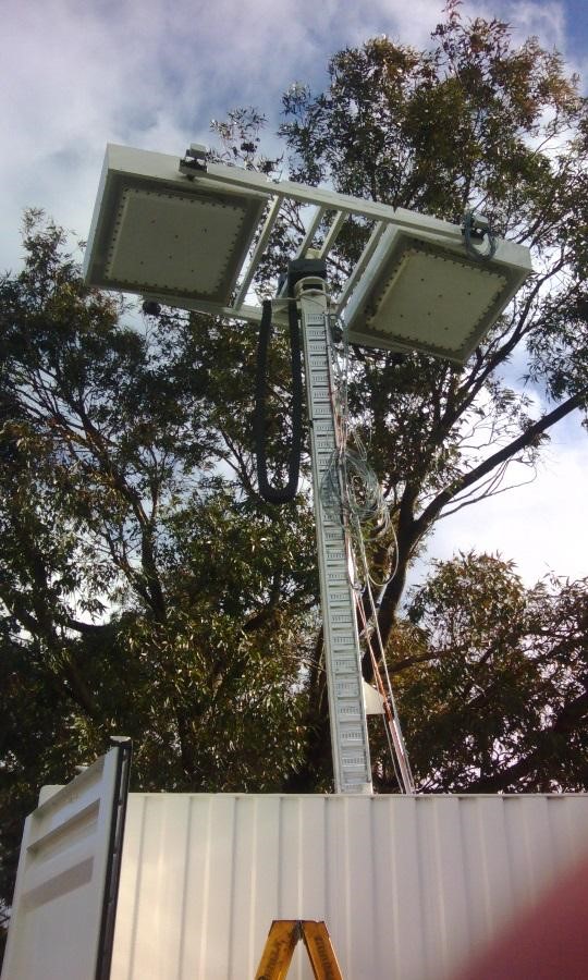 Polarimetric P-band Multi-beam Radiometer