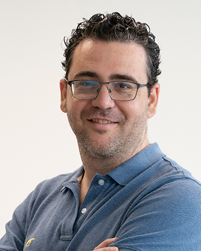 Associate Professor Daniel Schmidt