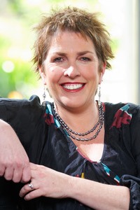 Debra Phyland photo