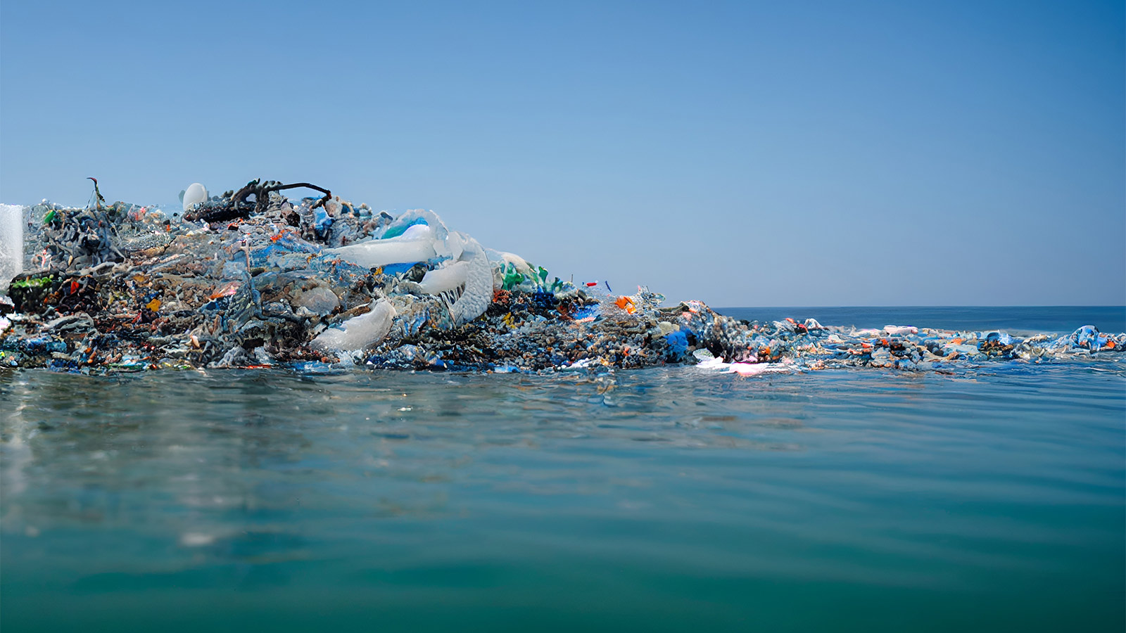 ocean plastics pollution