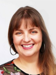 Dr Sarah Kneebone