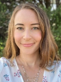 Dr Scarlett Howard