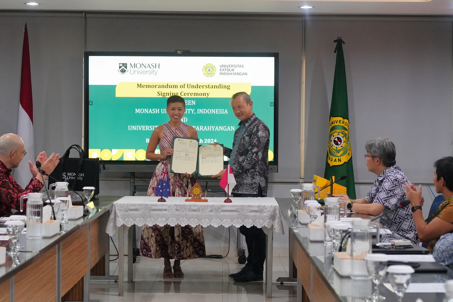 upnar-monash-indonesia-sign-mou-2