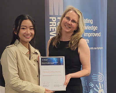 Chanleakna (Elle) Chuong with Bachelor of Health Sciences course director Prof Basia Diug