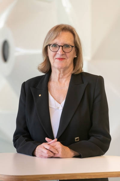 Professor Gail Risbridger AM