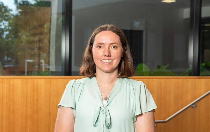 Dr Amanda Cross