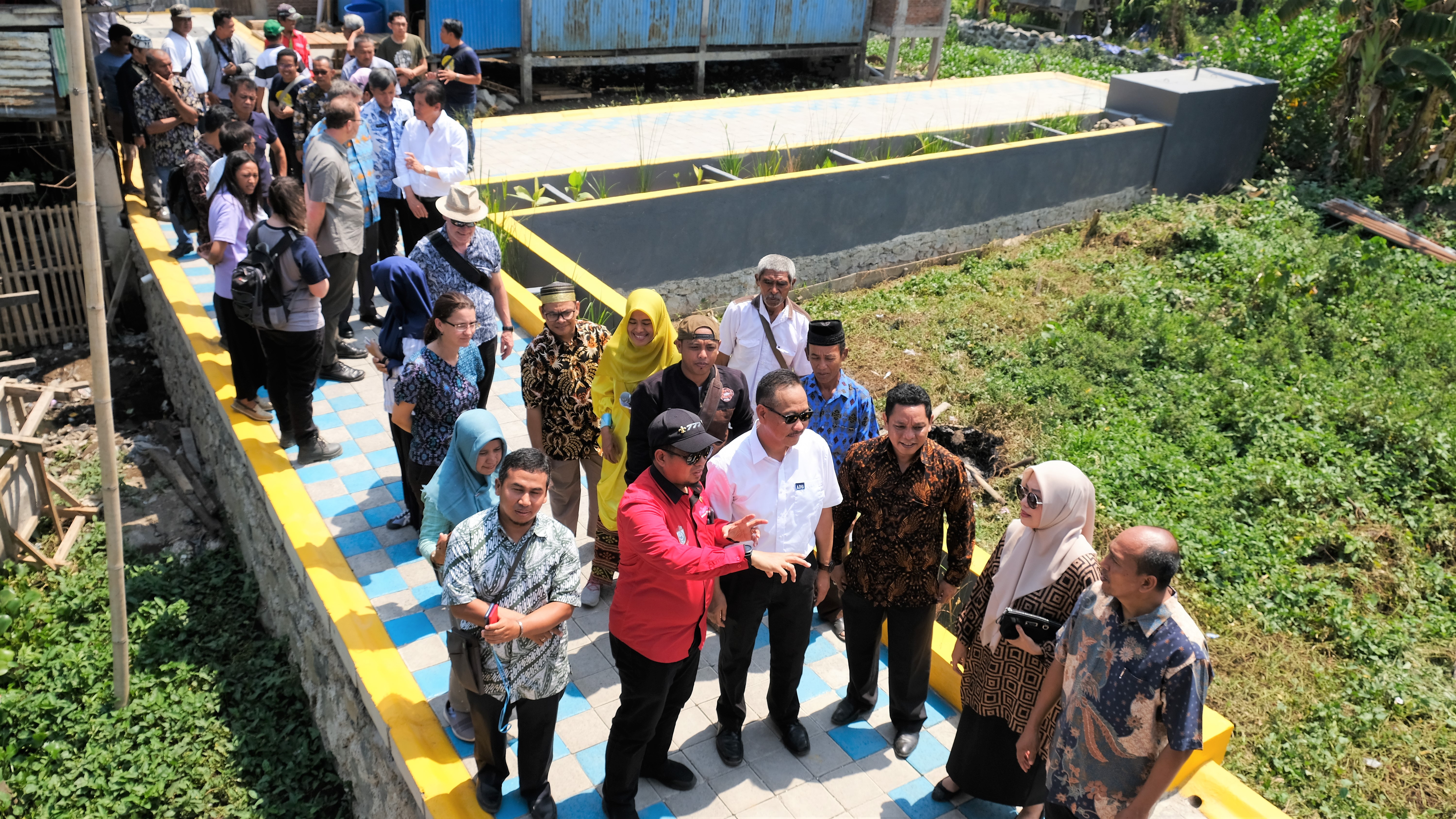 Batua tour