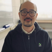 Associate Professor Xiaojian Zhao