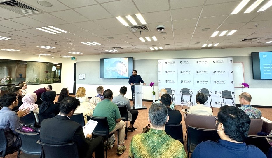 monash-velos-accelerator-program-event