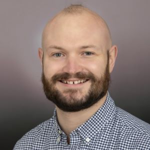 Dr Dominic Saunderson