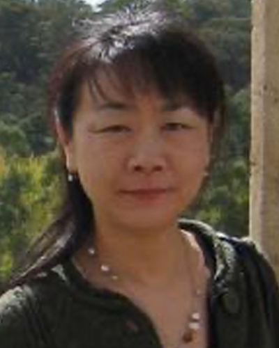 Shimako Iwasaki
