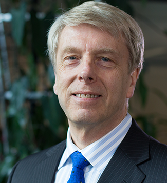 Dr Ray Canterford PSM
