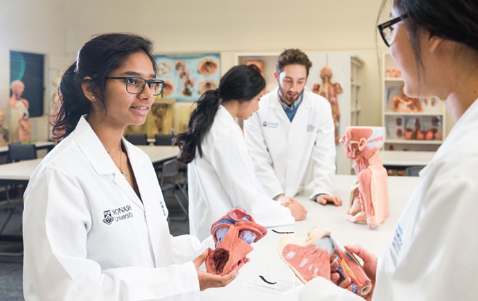 Students-learning-anatomy Students-learning-anatomy