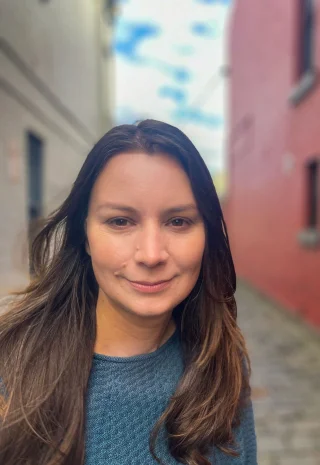 maura edmond bio photo